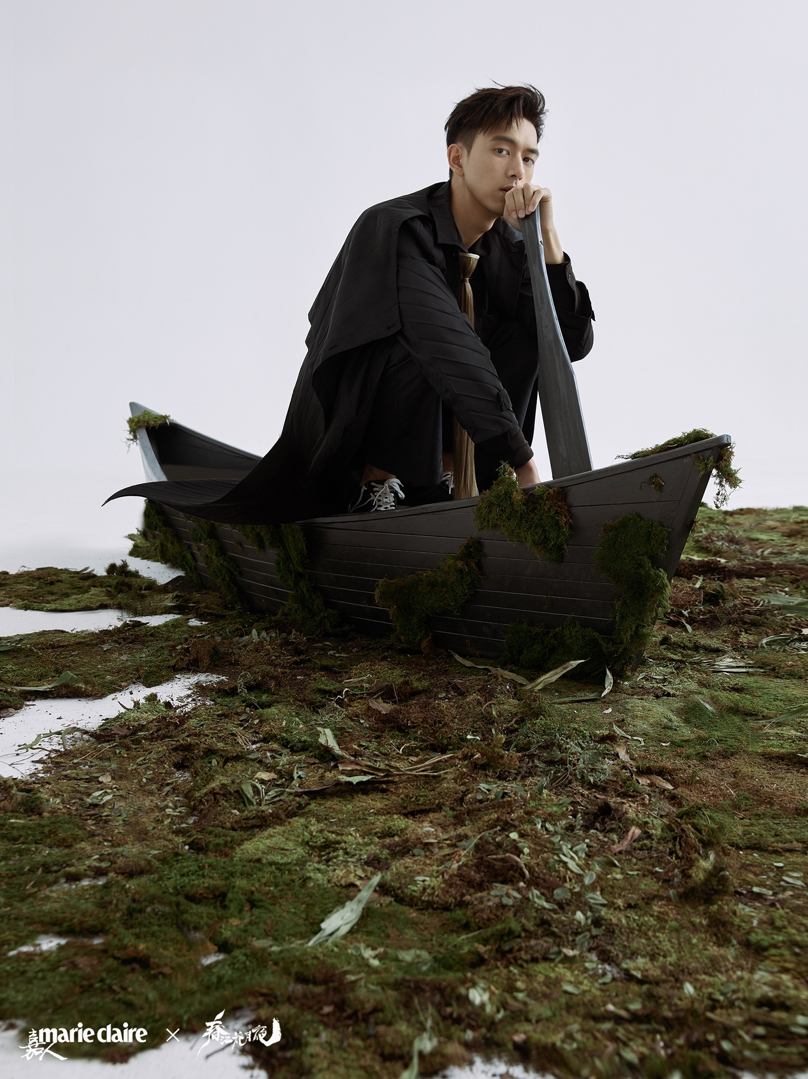 李现再登封面 携陈立农双男主演绎《春江花月夜》