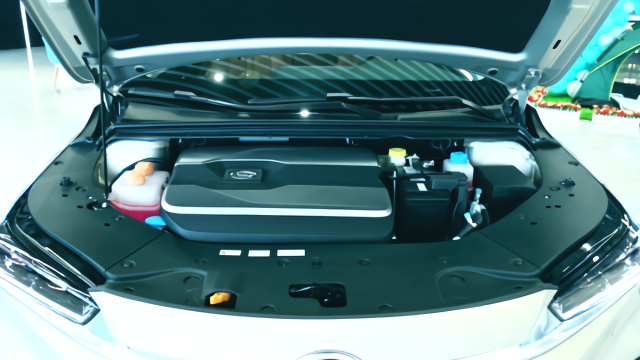 Aion S百公里加速仅需7.9S，510KM超长续航成亮点