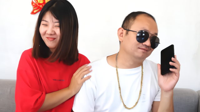 小姨子找姐夫借钱，没想到姐夫还能出损招，太缺德了
