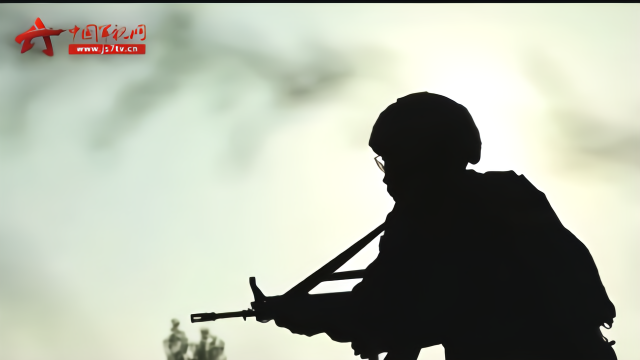 武警 “硬核”政委走红网络 网友：《亮剑》中的“赵刚”出现了