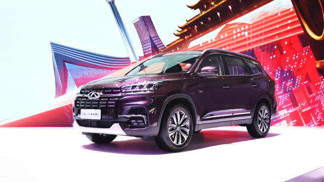 见证大国崛起 瑞虎8对比CRV丝毫不落下风