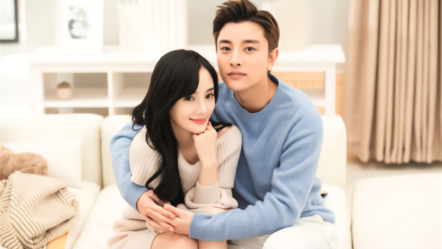 李小璐和贾乃亮疑正式离婚，百科描述已是“前夫前妻”，官宣了？