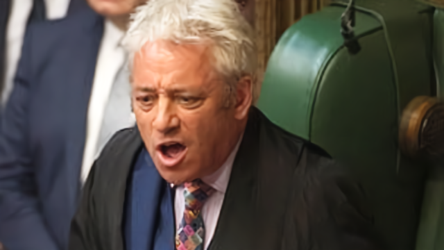 史上喊order最萌的英国下议院议长约翰·伯考辞职了