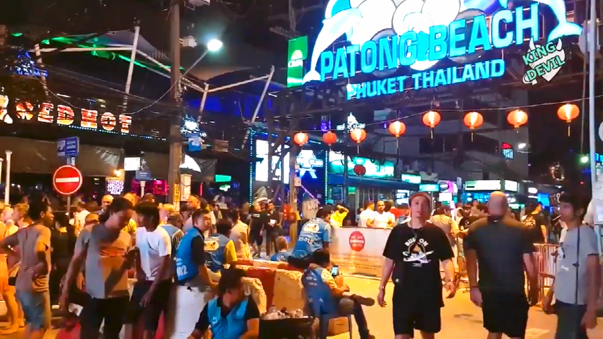 泰国🇹🇭曼谷网红夜市最全攻略（含交通、拍摄机位、必吃美食、不|网红|泰国|泰铢_新浪新闻