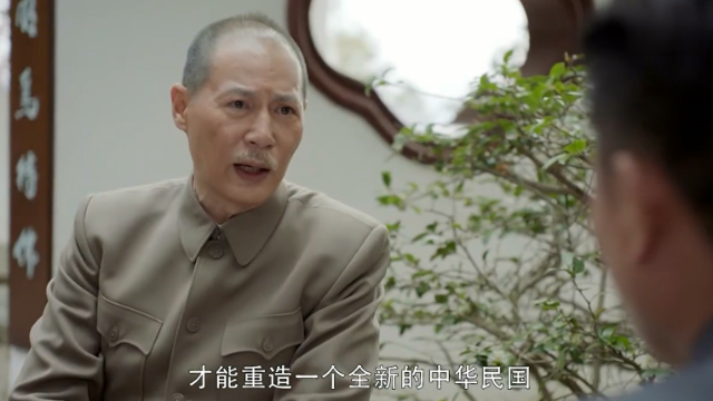 李讷这待遇真好,竟和毛爷爷和周总理逗趣!