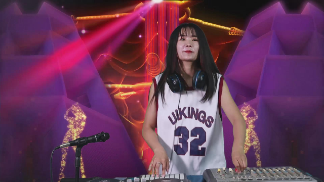 一曲DJ版《包容》，时过多年听这首歌，美女姐姐还是那么喜欢