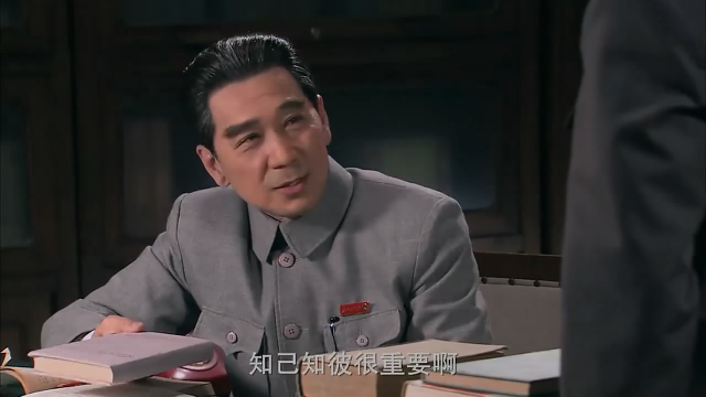 毛主席霸气回怼,给你颁