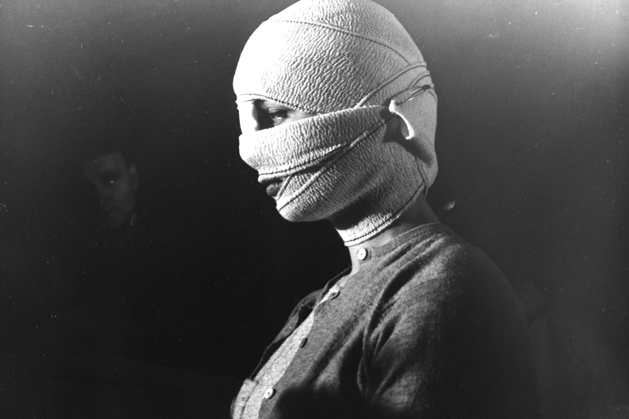 没有面孔的眼睛