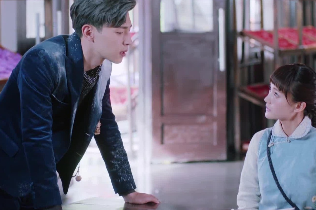 朗月轩三连问顾海棠的样子可真撩人！《海棠经雨胭脂透》