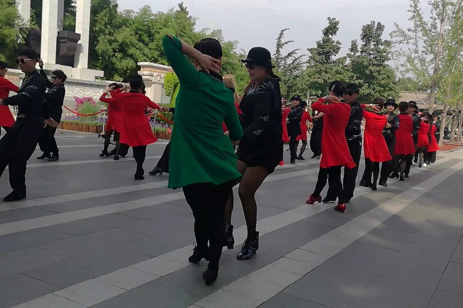 双人水兵舞《打手牵牛》冬冬老师详细讲解，一学就会