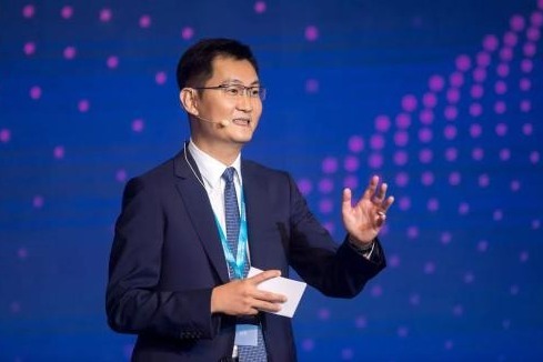 为何脸书能风靡168个国家,而微信只有中国人喜