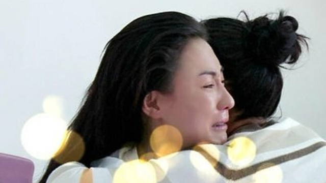 曝谢霆锋四次求婚王菲被拒，全怪张柏芝从中作梗？粉丝：太过分了