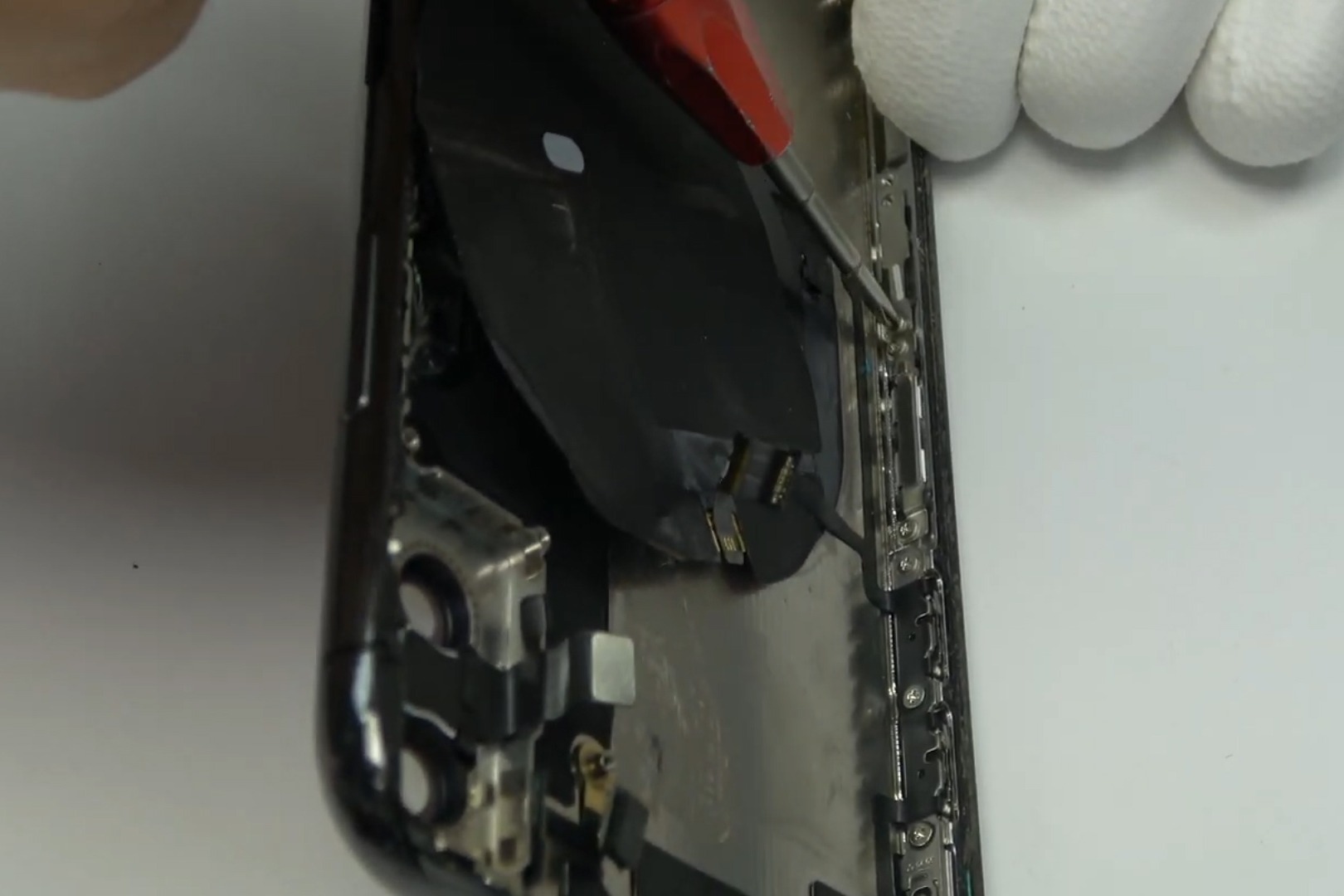 iPhone X屏幕和后盖更换教程