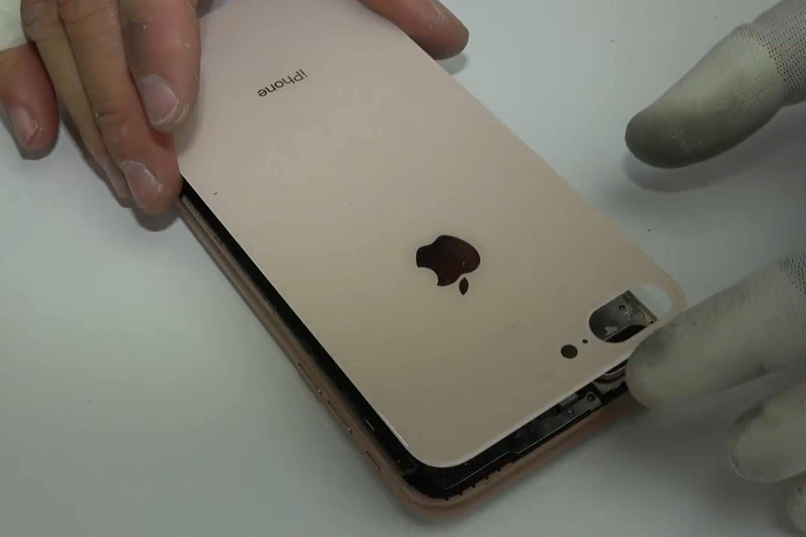 iPhone8 plus后盖玻璃更换教程