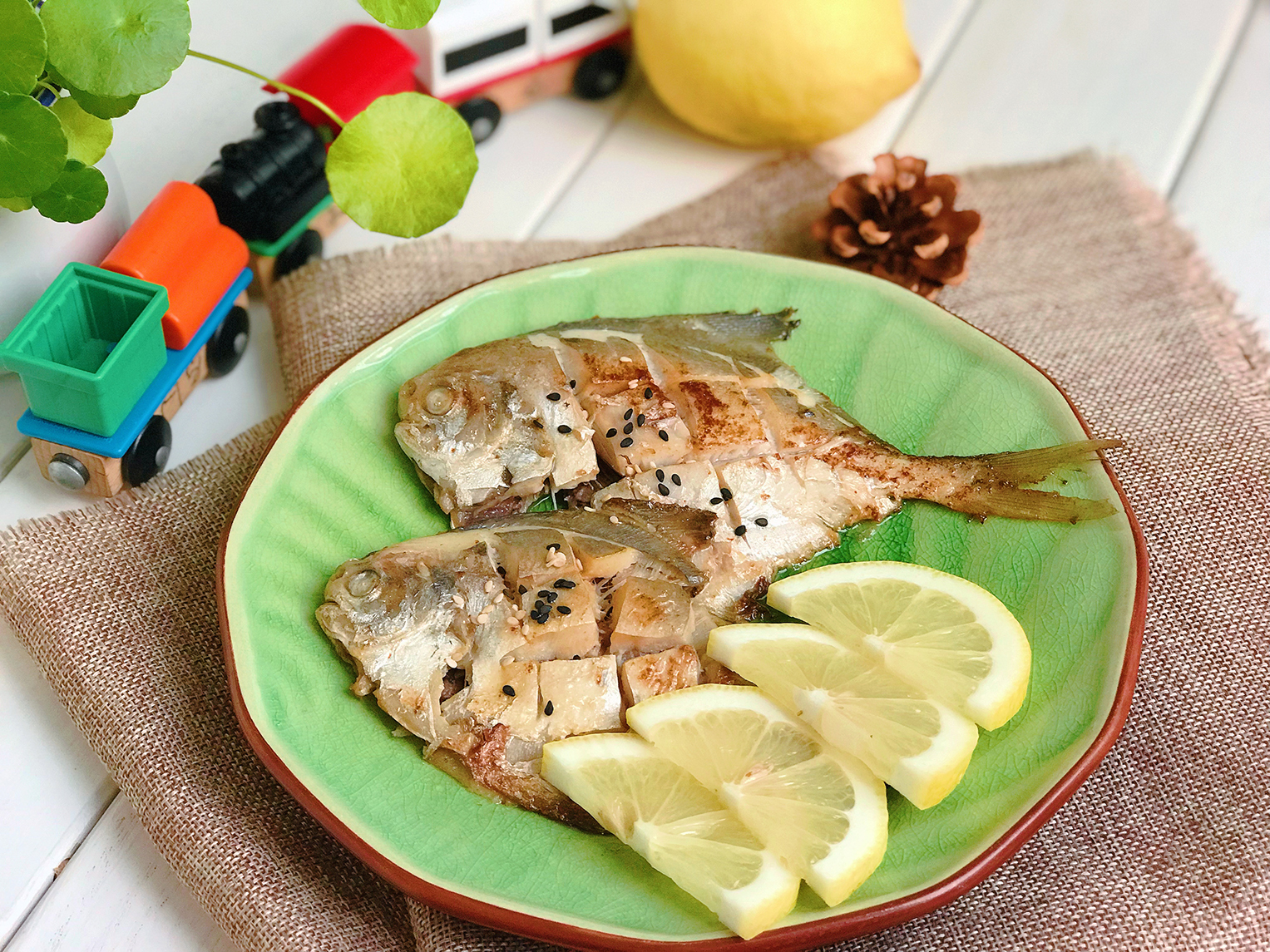 煎平鱼怎么做_煎平鱼的做法_豆果美食