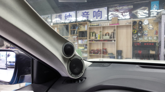 唐山汽车音响改装，霸王别姬式的交错感在奇骏身上完全演绎