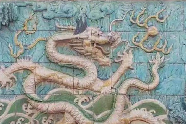 传说中故宫九龙壁上的秘密,看完你会去看看?阿