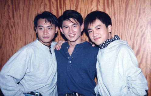 「芒果妈妈」戏里恋爱谈个遍，戏外单身好多年，苏有朋陈坤为什么还不找对象？