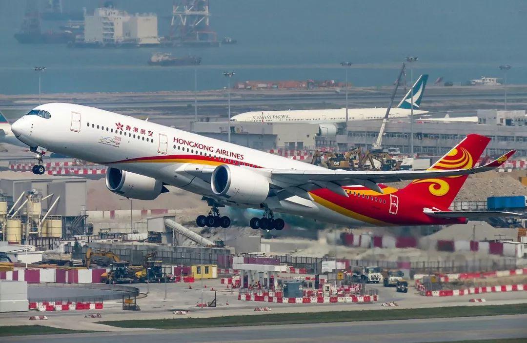 据悉,香港航空母公司海航集团从国有银行获得5.
