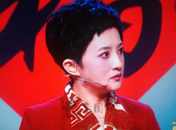 40岁"小婉君"金铭近照曝光,当年最红童星如今变成这样了