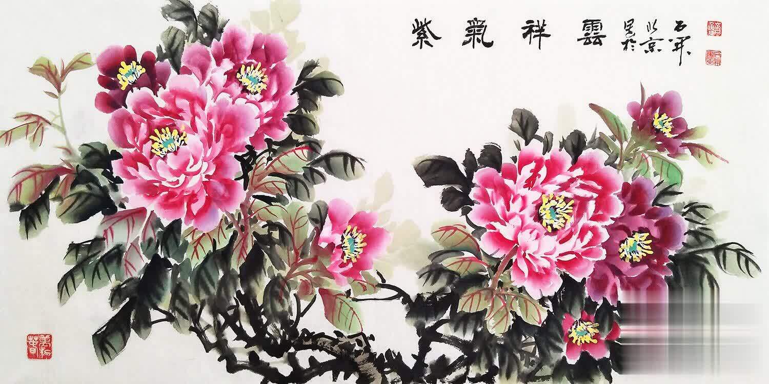 字画的种类也是分很多种的,有温馨和谐的花鸟画,还有宏伟壮观的山水画