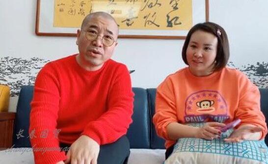 “刘能”46岁前妻颜值不输女明星，两人曾是多年舞台搭档