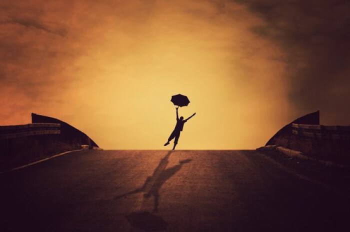 岁月逆风而行，我们终会和春天相遇！