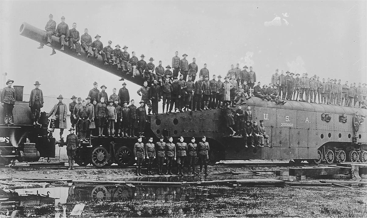 古斯塔夫巨炮，1400人忙碌了3个星期，只为了射一炮