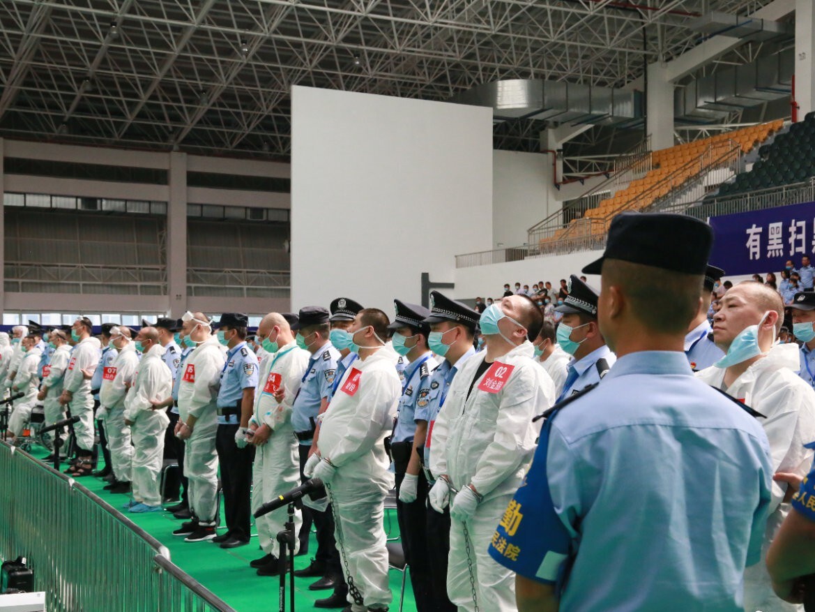 咸阳蔡国强涉黑被判25年曾与民警持枪对射