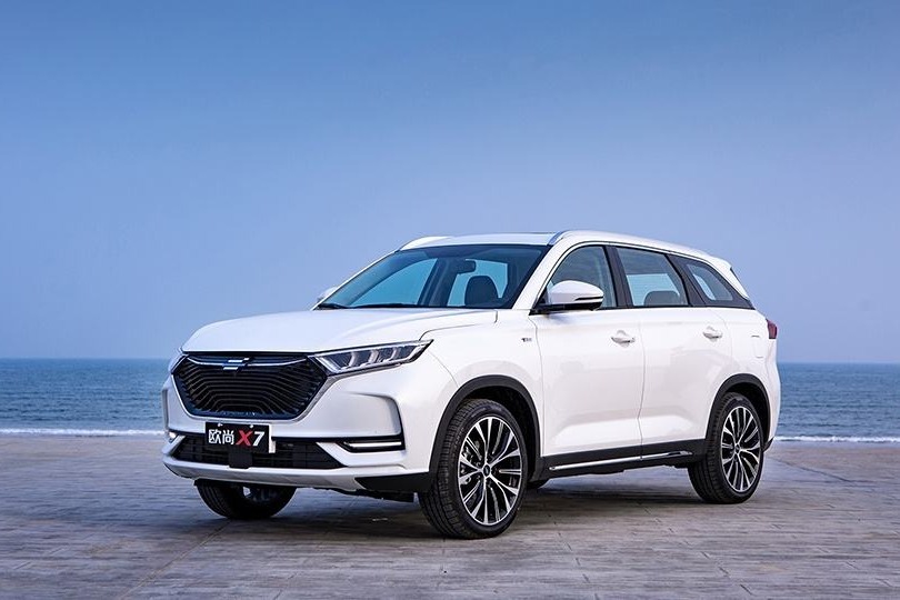 10万级紧凑型suv,就有全自动泊车系统,号称汽车界的小米