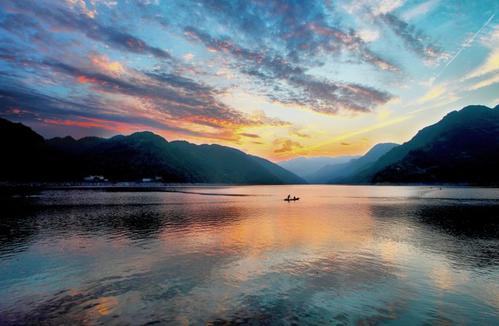 湖北三峡旅游，清江画廊值得一去