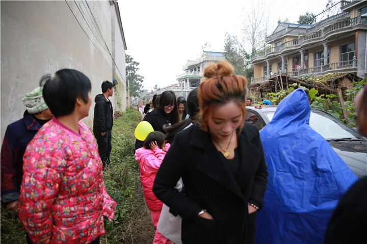 豫东农村结婚场景.徐云龙 郭莎莎摄