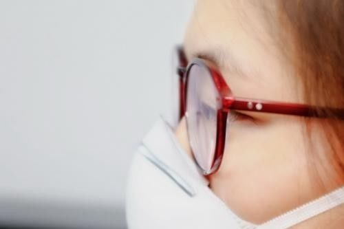 戴口罩眼镜起雾怎么办一招教你解决