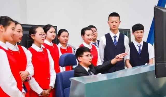 未来5年“不过时”的大学专业,人工智能排前5,榜首让人没想到