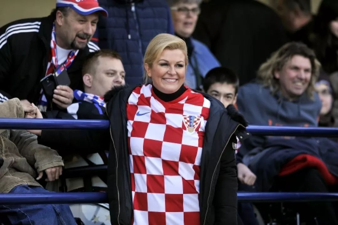 身穿比基尼的克罗地亚女总统,惊艳全世界!
