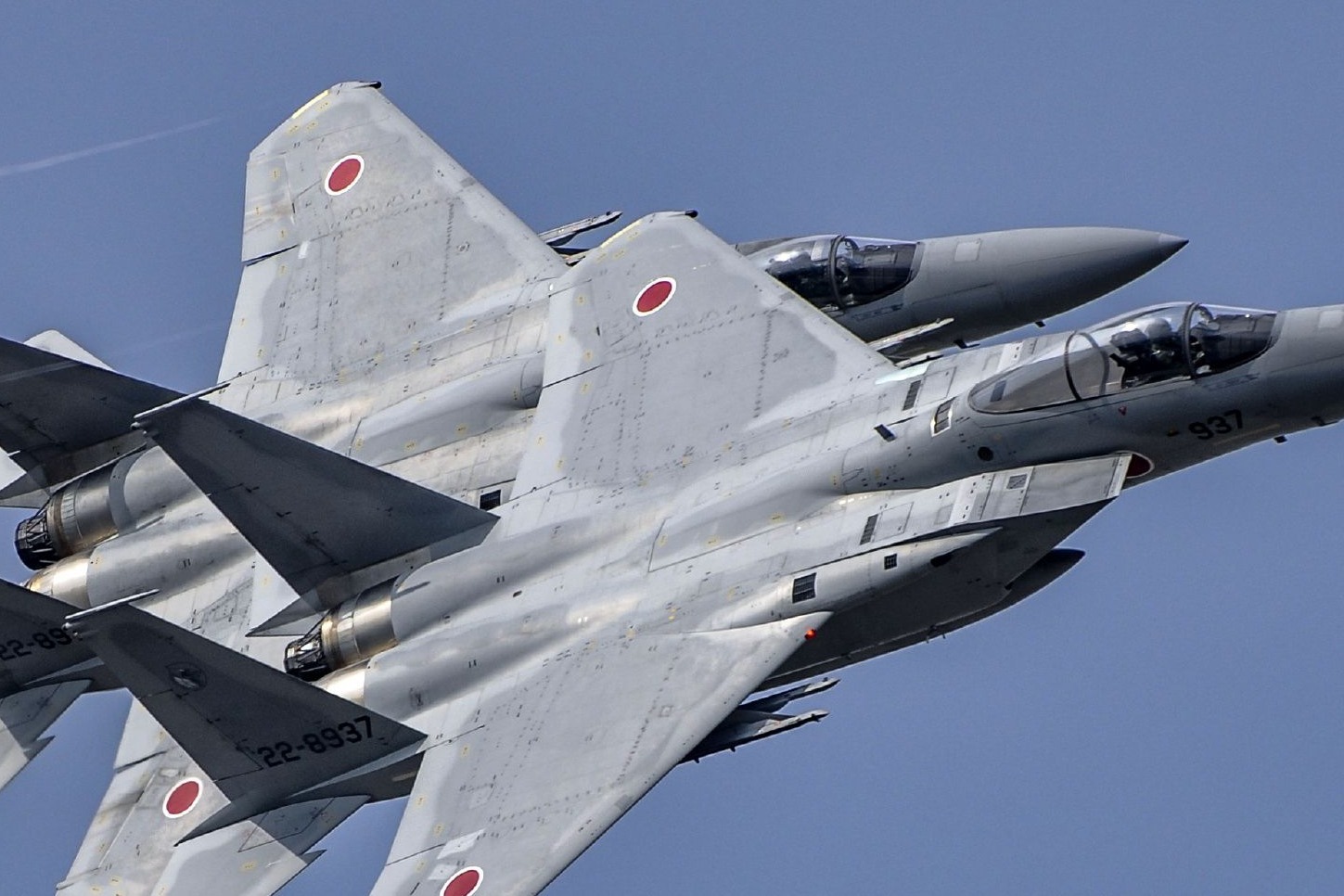 想明白了,日本放弃拦截中国战机:f15战机老化严重撑不