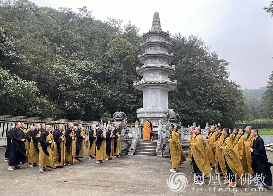 雪窦山资圣禅寺启建清明扫塔礼祖法会全体僧众感怀祖师先贤