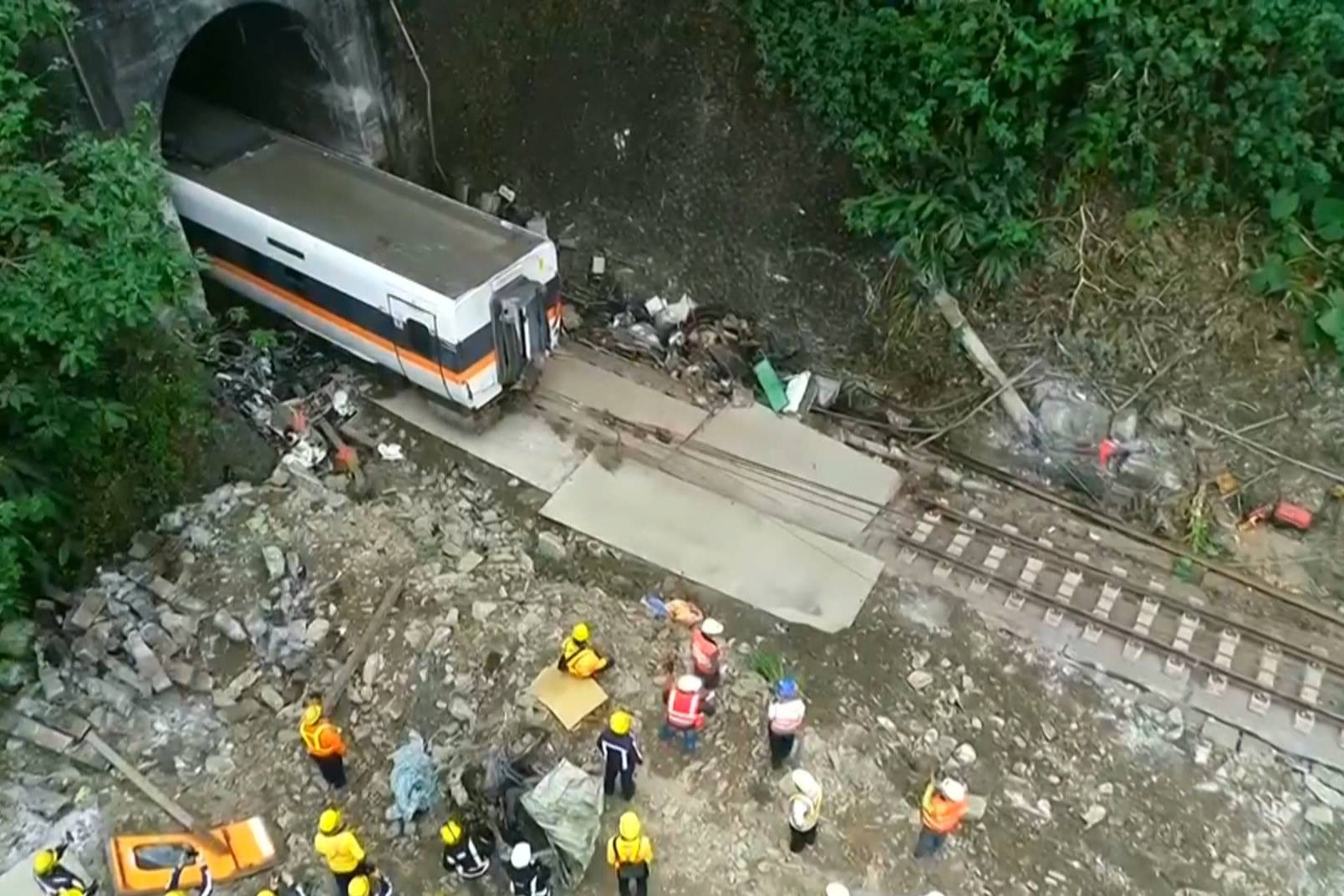 台铁曾列体检报告仍发生太鲁阁号意外台媒格外讽刺