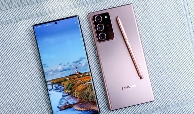 对比三星galaxy note20系列来看,三星galaxy note30系列的确是更香的