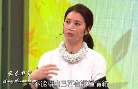 袁咏仪因此想生第二胎,为儿子添弟妹,袁咏仪努力想再怀孕,她为此作