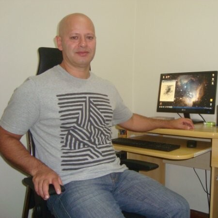巴西南里奥格兰德州南里奥格兰德联邦大学的天体物理学研究员丹尼尔索 · 卡马戈