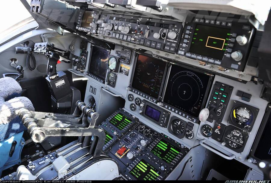 运20驾驶舱结构曝光设计先进 不输美军c-17