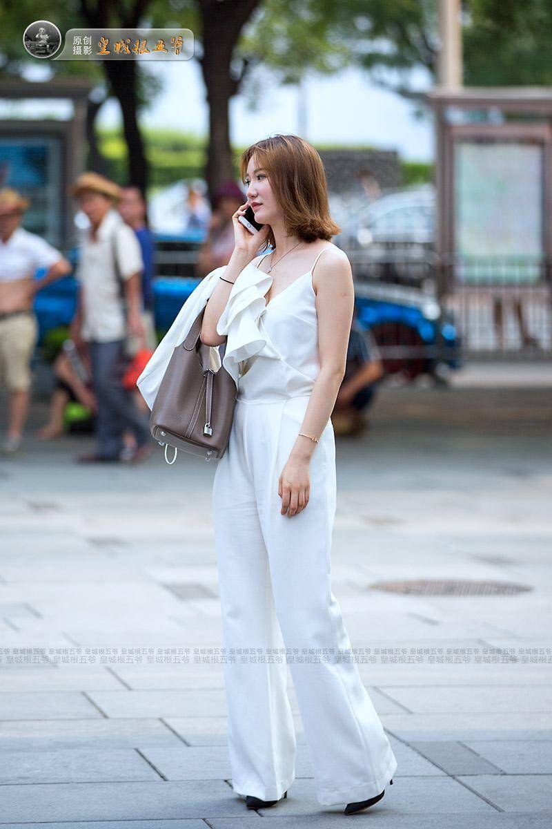 9798F3DAE775353C506F072FB55845FF449F13AE_size91_w800_h1200.jpeg