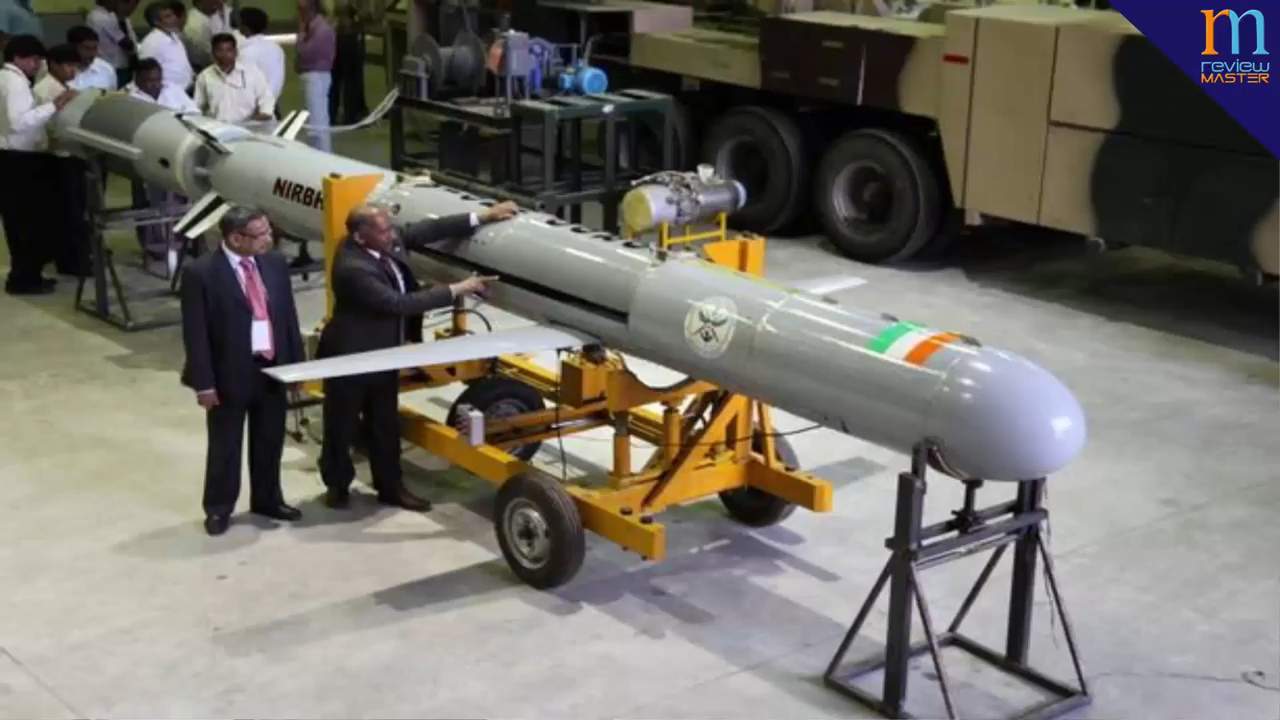 印度成功试射核巡航导弹 外形类似美国"战斧"
