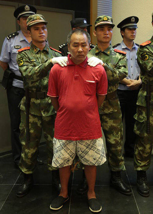 胡绵绵,今天在海口中院公判大会上被宣判死刑,并在宣判后押赴刑场