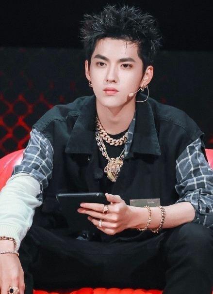 吴亦凡skr涉嫌抄袭?环球音乐发声明版权所有,