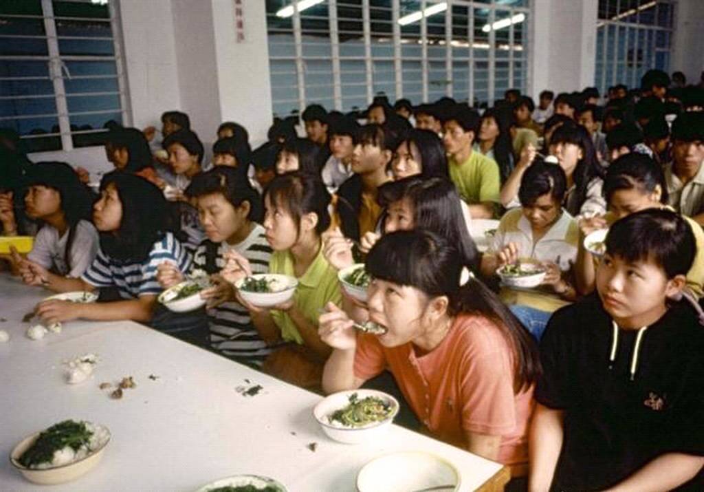 直击:90年代的广东打工男女,图3场面揪心,图5很无奈