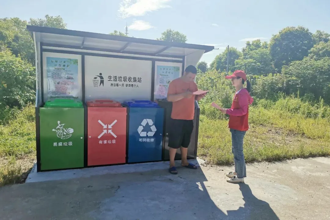 垃圾分类亭图片大全（垃圾分类亭设计图）江阴垃圾分类亭“上岗”，既美观又方便！，垃圾分类亭，这都可以？，(图3)