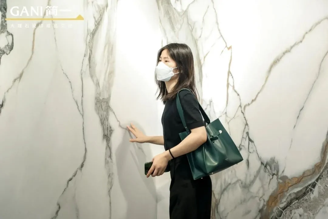 回归美好生活，简一秋季新品惊艳亮相上海DDS潮流展111