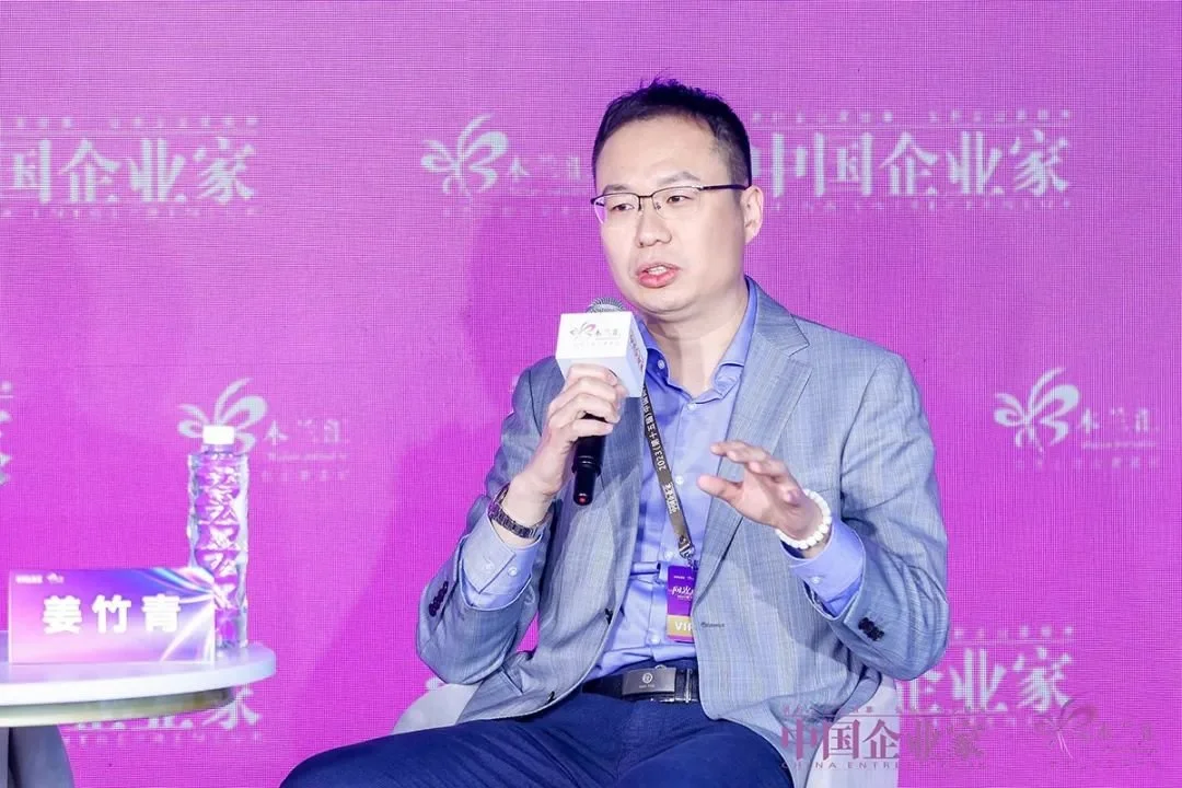 ChatGPT引领革命?人工智能新时代的大模型争夺战与未来生产力变革探讨 ChatGPT引领革命?人工智能新时代的大模型争夺战与未来生产力变革探讨